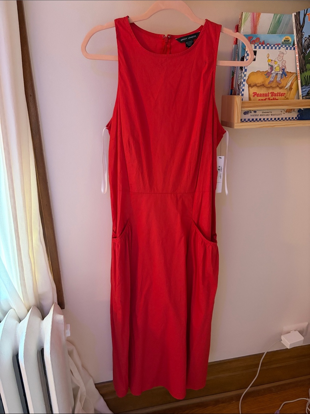 NWT Maggie London Red Sleeveless Midi Dress with Pockets